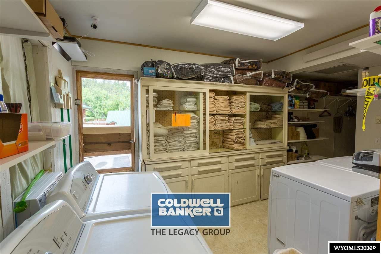 202 Main St, Hulett, WY 82720